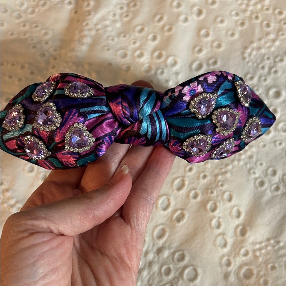La Bella Floral Embellished Headband